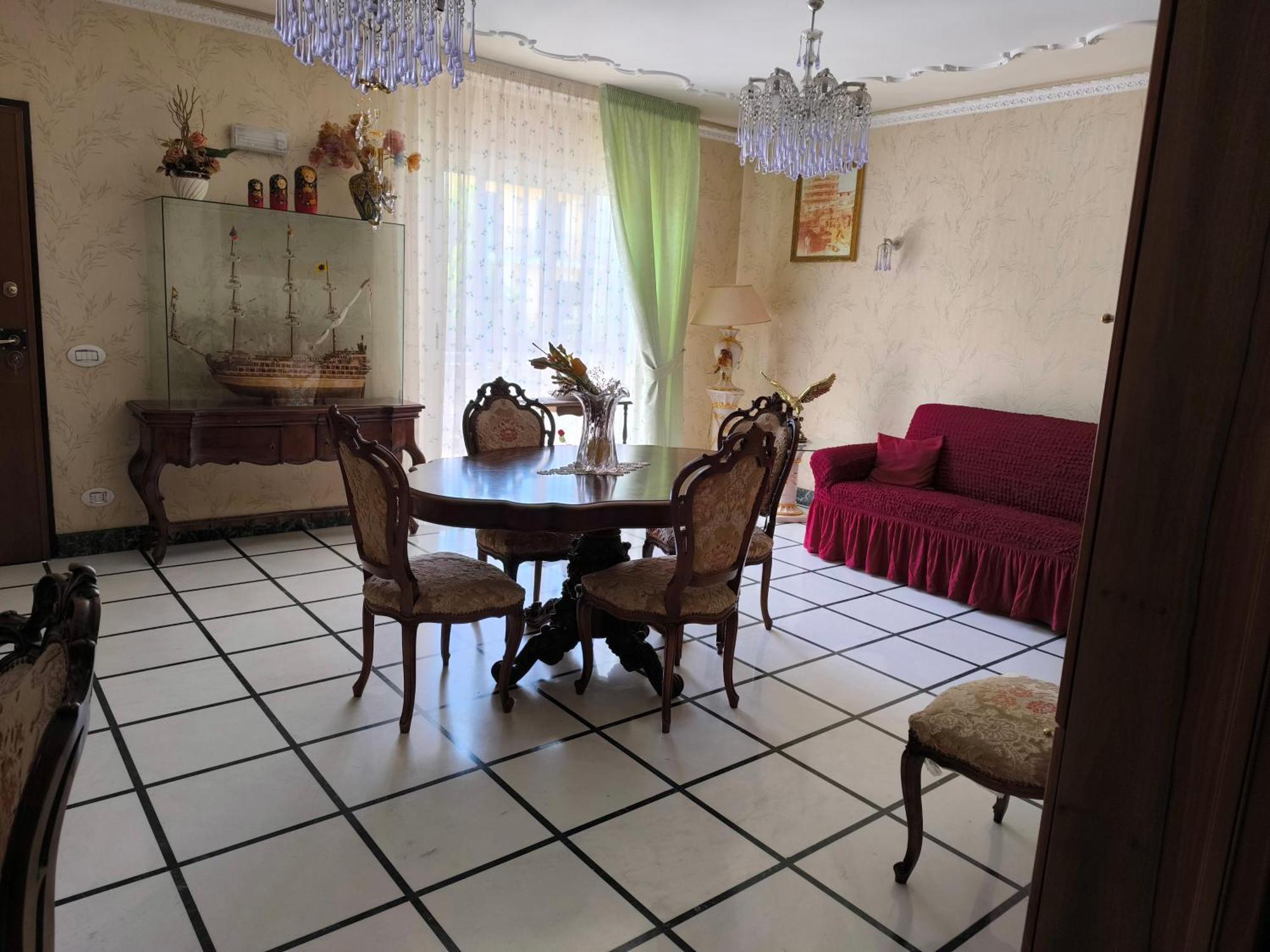 Bed And breakfast Kalinka Motta SantʼAnastasia Exteriör bild